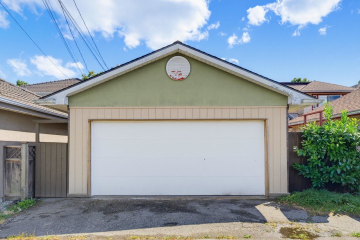 Photo 39 at 2143 Upland Drive, Fraserview VE, Vancouver East