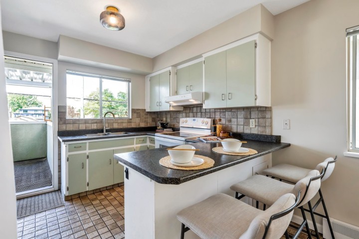 Photo 8 at 2143 Upland Drive, Fraserview VE, Vancouver East