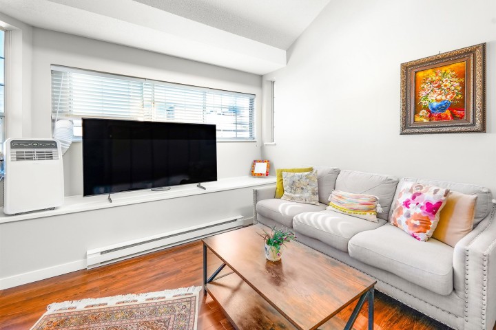 Photo 6 at 309 - 125 W 18th Street, Central Lonsdale, North Vancouver