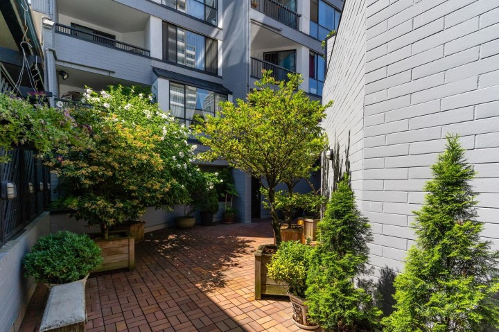 Photo 12 at 702 - 1270 Robson Street, West End VW, Vancouver West