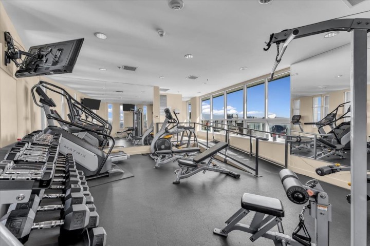 Photo 17 at 1707 - 1189 Melville Street, Coal Harbour, Vancouver West