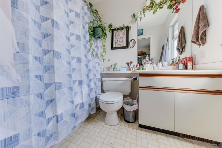 Photo 26 at 5592 Elizabeth Street, Cambie, Vancouver West