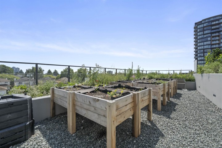 Photo 23 at 905 - 8415 Granville Street, S.W. Marine, Vancouver West