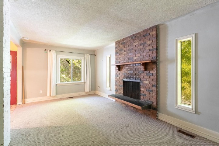 Photo 6 at 1194 E 18th Avenue, Knight, Vancouver East