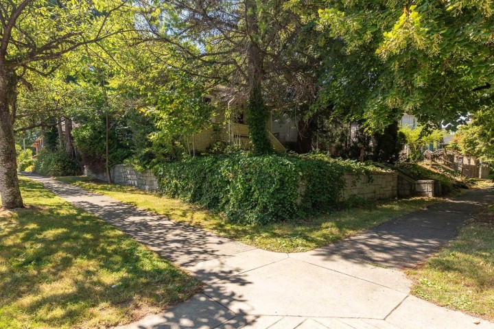 Photo 19 at 1194 E 18th Avenue, Knight, Vancouver East