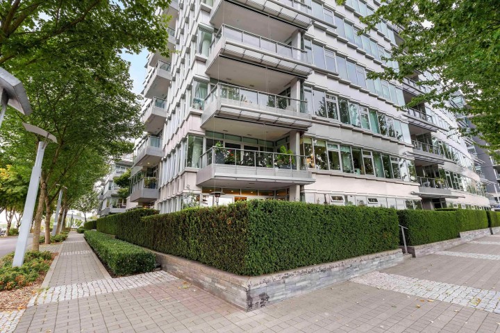 Photo 32 at 202 - 181 Athletes Way, False Creek, Vancouver West