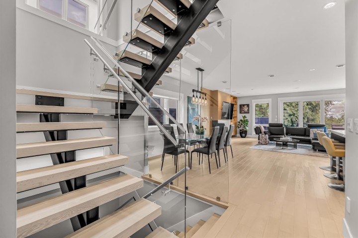 Photo 17 at 1033 Prospect Avenue, Canyon Heights NV, North Vancouver