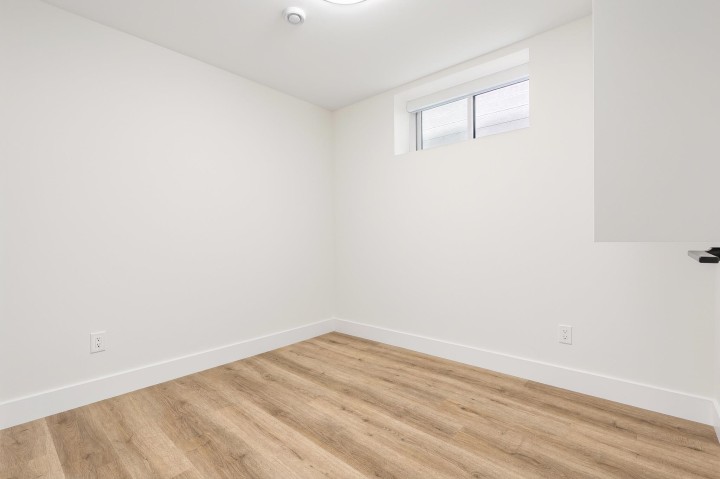 Photo 32 at 2972 Venables Street, Renfrew VE, Vancouver East