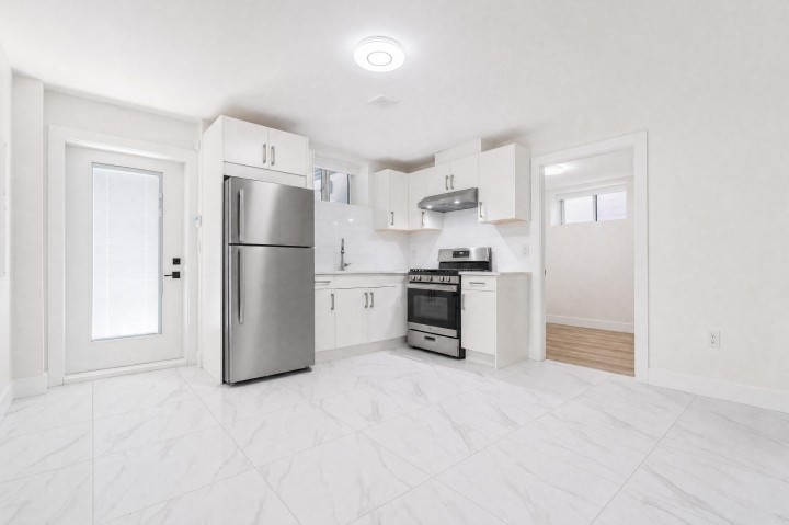 Photo 28 at 2972 Venables Street, Renfrew VE, Vancouver East