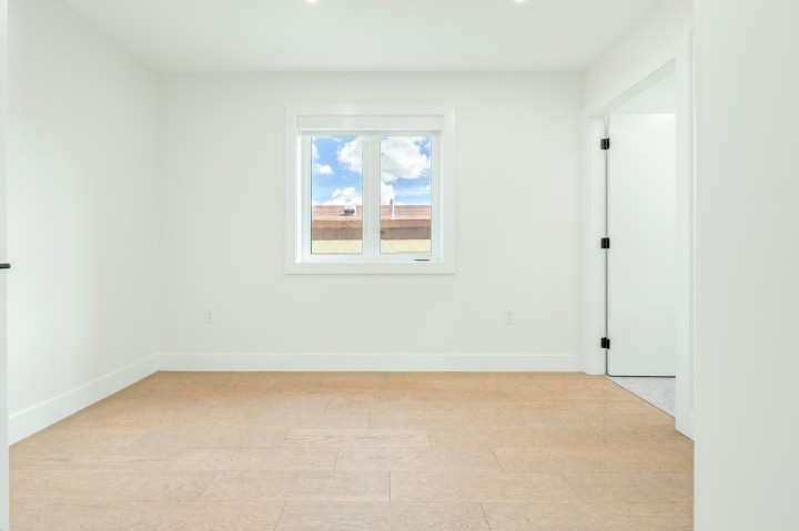 Photo 18 at 2972 Venables Street, Renfrew VE, Vancouver East