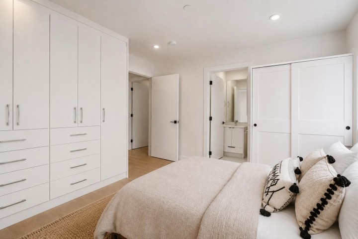 Photo 15 at 2972 Venables Street, Renfrew VE, Vancouver East