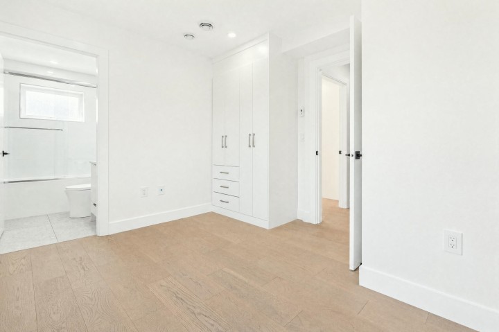 Photo 19 at 2972 Venables Street, Renfrew VE, Vancouver East