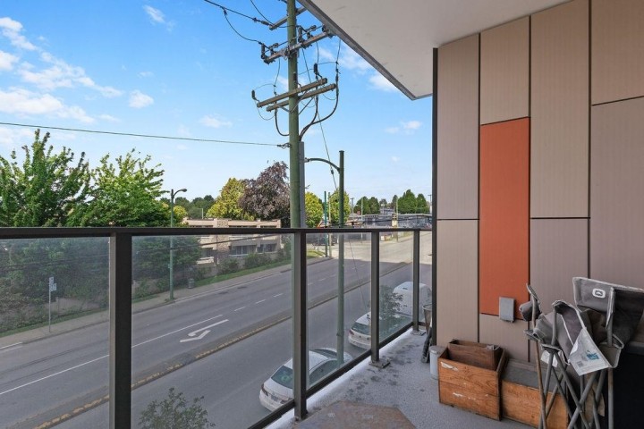 Photo 16 at 205 - 8188 Fraser Street, South Vancouver, Vancouver East