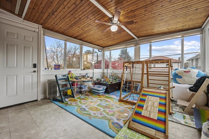 Photo 8 at 778 E 52nd Avenue, South Vancouver, Vancouver East