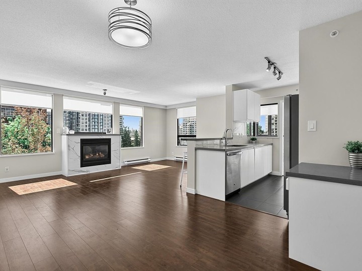 Photo 3 at 601 - 1003 Pacific Street, West End VW, Vancouver West