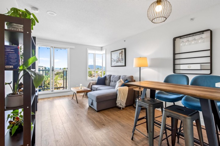 Photo 1 at 806 - 3455 Ascot Place, Collingwood VE, Vancouver East
