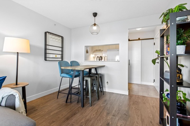 Photo 9 at 806 - 3455 Ascot Place, Collingwood VE, Vancouver East