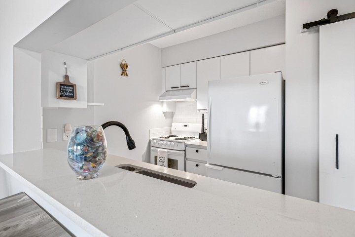 Photo 14 at 806 - 3455 Ascot Place, Collingwood VE, Vancouver East