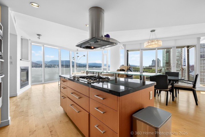Photo 16 at 1402 - 1281 W Cordova Street, Coal Harbour, Vancouver West