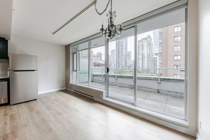 Photo 16 at 804 - 1133 Homer Street, Yaletown, Vancouver West