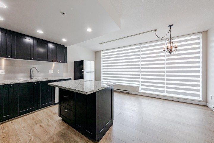 Photo 12 at 804 - 1133 Homer Street, Yaletown, Vancouver West