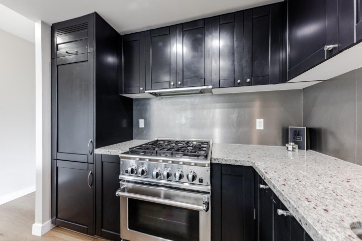 Photo 7 at 804 - 1133 Homer Street, Yaletown, Vancouver West