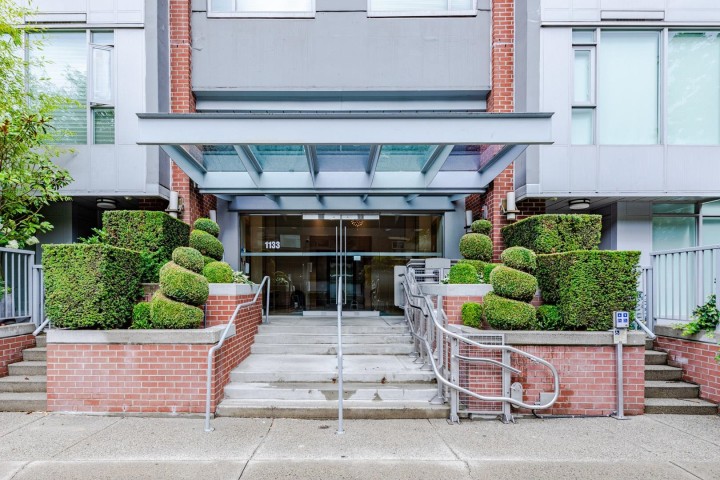 Photo 1 at 804 - 1133 Homer Street, Yaletown, Vancouver West