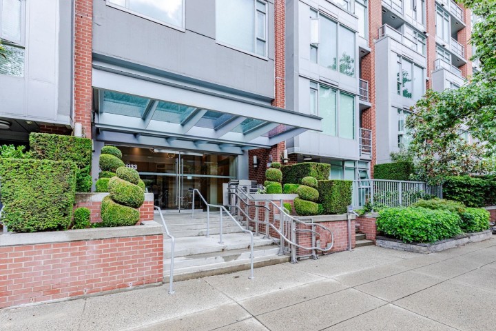 Photo 40 at 804 - 1133 Homer Street, Yaletown, Vancouver West