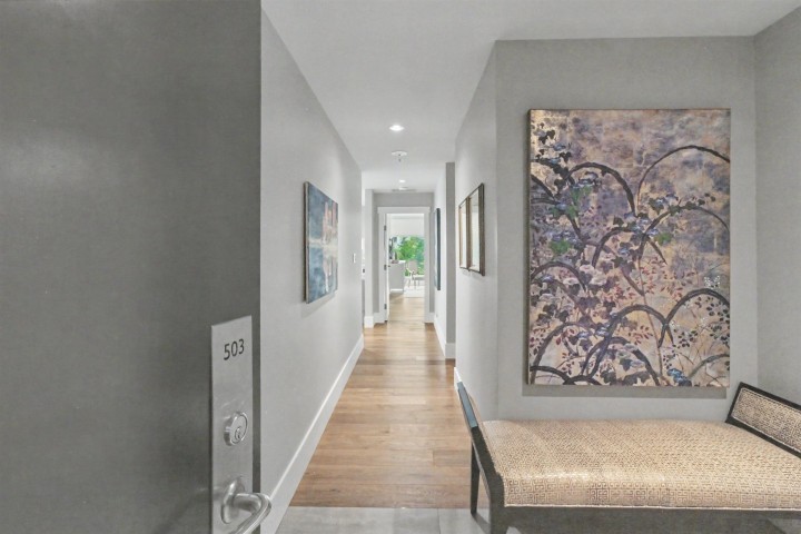 Photo 5 at 503 - 3315 Cypress Place, Cypress Park Estates, West Vancouver