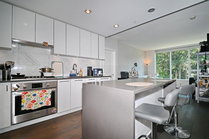 Photo 2 at 907 - 3487 Binning Road, University VW, Vancouver West
