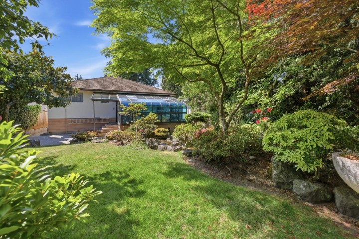 Photo 26 at 2727 W 36th Avenue, MacKenzie Heights, Vancouver West