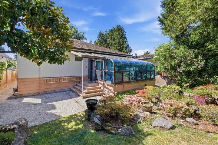 Photo 25 at 2727 W 36th Avenue, MacKenzie Heights, Vancouver West