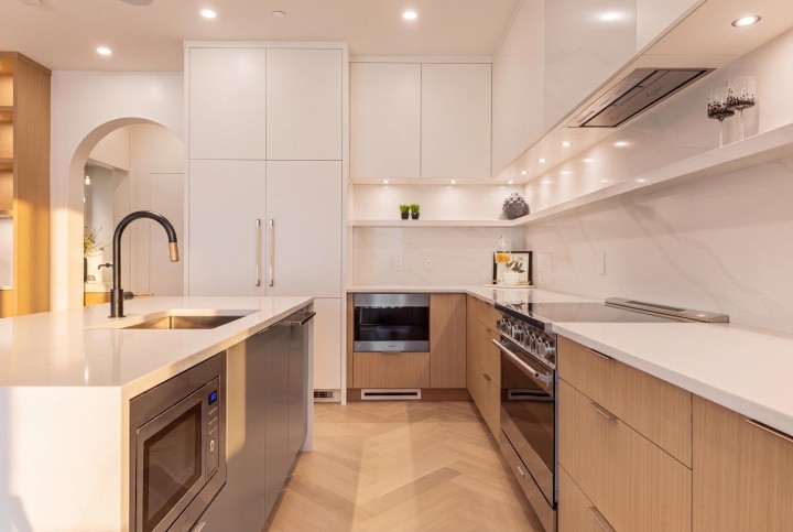 Photo 8 at 2 - 4956 Chester Street, Fraser VE, Vancouver East