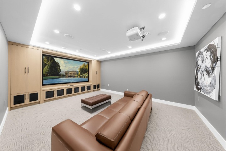 Photo 38 at 515 Ballantree Road, Glenmore, West Vancouver