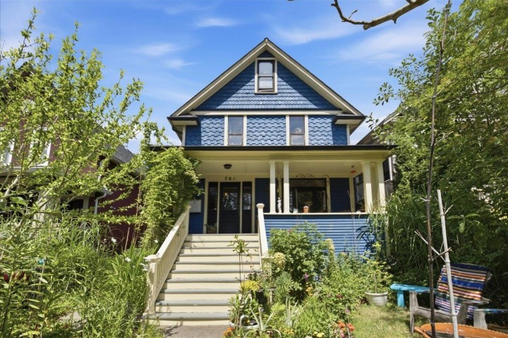 Photo 1 at 761 E 15th Avenue, Mount Pleasant VE, Vancouver East