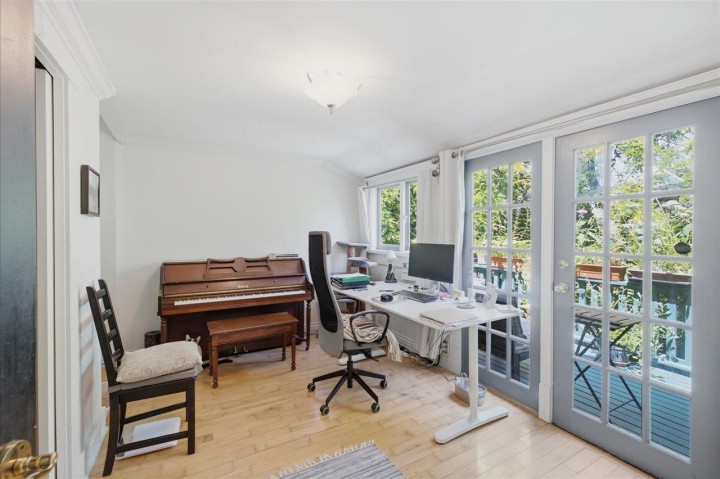 Photo 10 at 761 E 15th Avenue, Mount Pleasant VE, Vancouver East