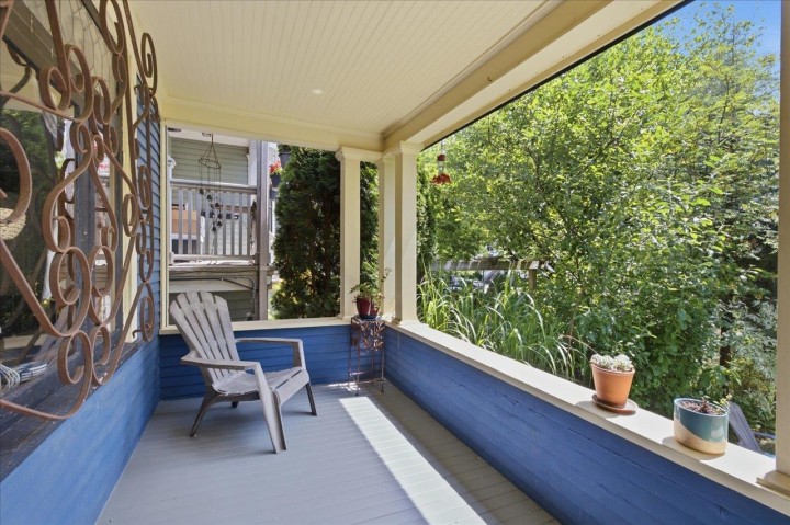 Photo 4 at 761 E 15th Avenue, Mount Pleasant VE, Vancouver East