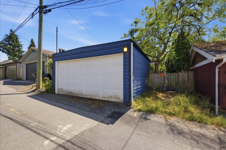 Photo 25 at 761 E 15th Avenue, Mount Pleasant VE, Vancouver East