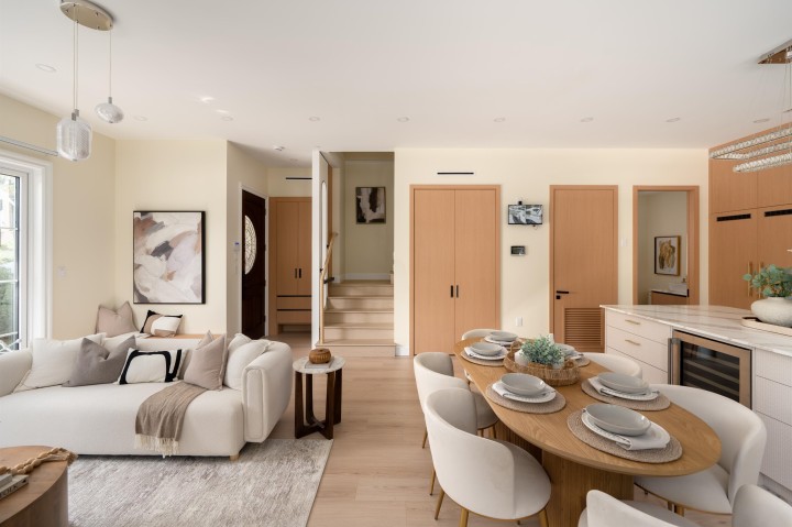Photo 9 at 1 - 4503 W 15th Avenue, Point Grey, Vancouver West