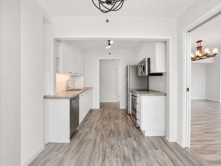 Photo 9 at 404 - 1501 Howe Street, Yaletown, Vancouver West