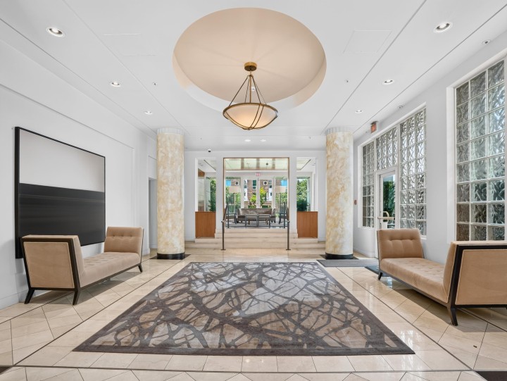 Photo 18 at 404 - 1501 Howe Street, Yaletown, Vancouver West