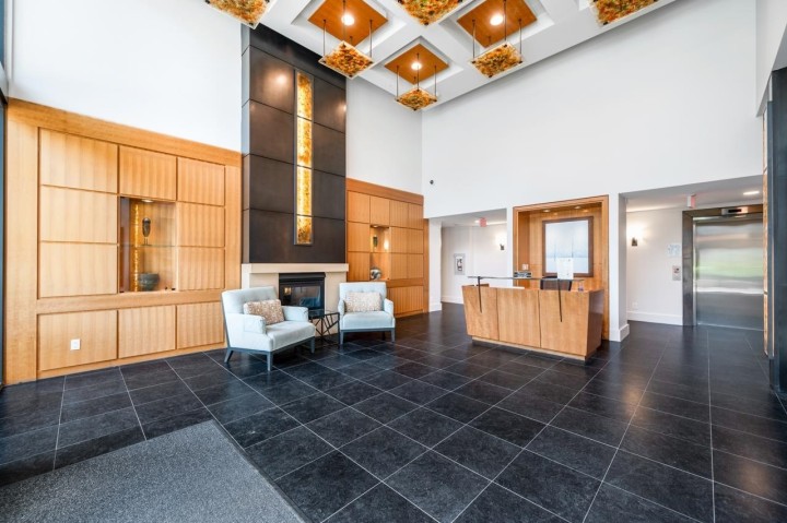 Photo 2 at 218 - 4685 Valley Drive, Quilchena, Vancouver West