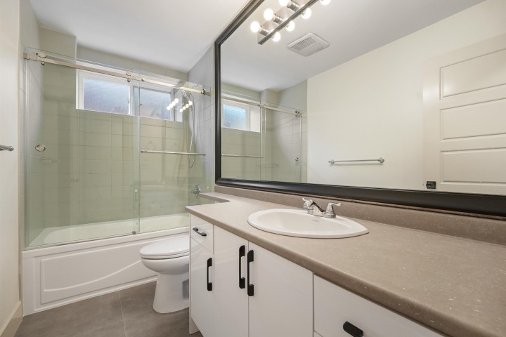 Photo 33 at 5454 Slocan Street, Collingwood VE, Vancouver East