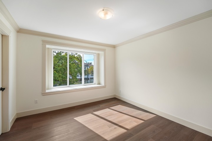 Photo 19 at 5454 Slocan Street, Collingwood VE, Vancouver East