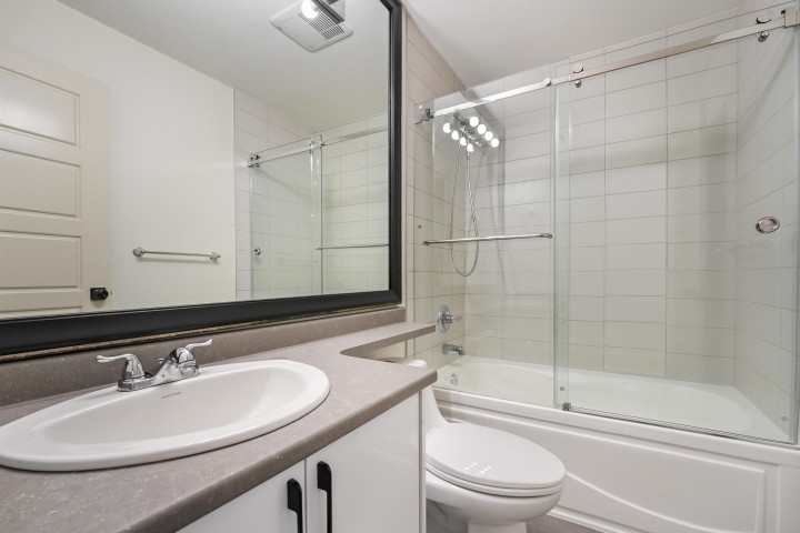 Photo 31 at 5454 Slocan Street, Collingwood VE, Vancouver East