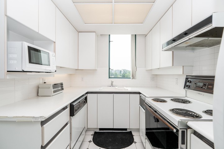 Photo 13 at 804 - 1355 W Broadway, Fairview VW, Vancouver West
