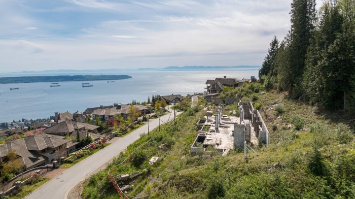 Photo 28 at 2345 Kadlec Court, Whitby Estates, West Vancouver