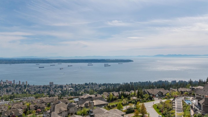 Photo 24 at 2345 Kadlec Court, Whitby Estates, West Vancouver