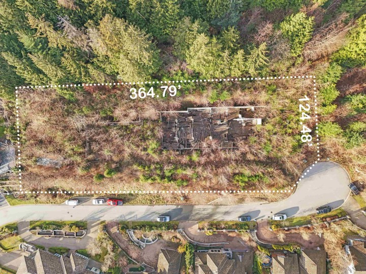 Photo 8 at 2345 Kadlec Court, Whitby Estates, West Vancouver