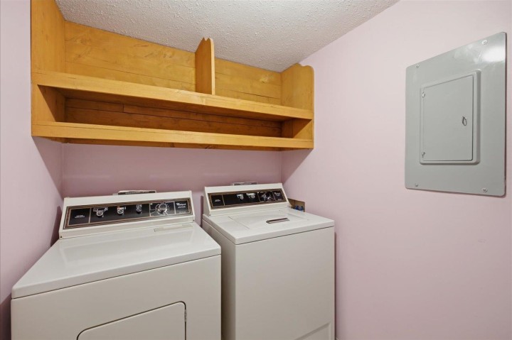 Photo 17 at 3661 Handel Avenue, Champlain Heights, Vancouver East
